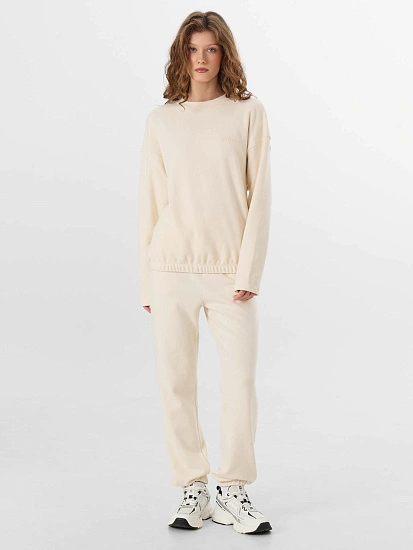 картинка Комплект женский бежевый от магазина стильной одежды Mark Formelle