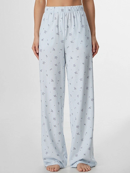 картинка Брюки домашние женские голубые с узором от магазина стильной одежды Mark Formelle