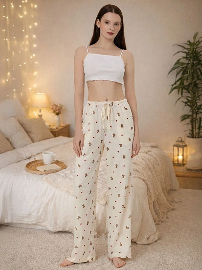 картинка Брюки домашние женские бежевые с принтом от магазина стильной одежды Mark Formelle