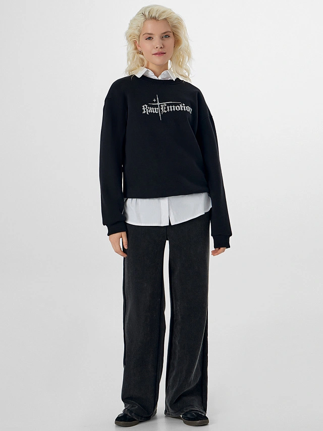 Теплый свитшот женский черный с начесом - 7