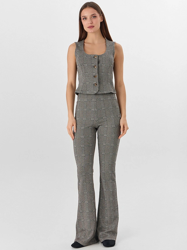 Жилет женский в клетку - 6