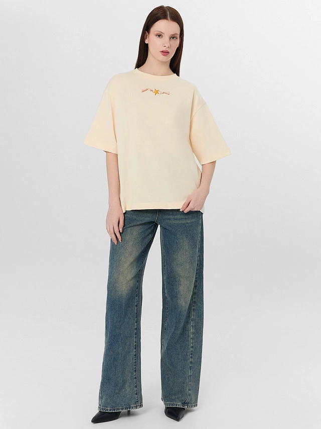 Футболка оверсайз женская бежевая с принтом - 3