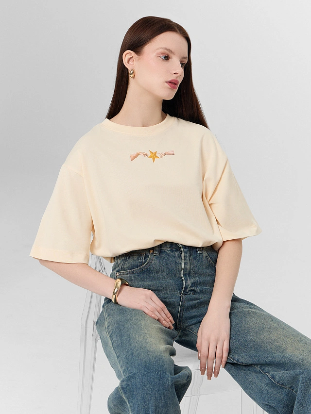 Футболка оверсайз женская бежевая с принтом - 8