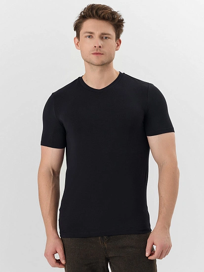 картинка ФУТБОЛКА МУЖСКАЯ от магазина мужской одежды Mark Formelle