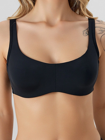 картинка Бюстгальтер макси женский черный от магазина стильной одежды Mark Formelle