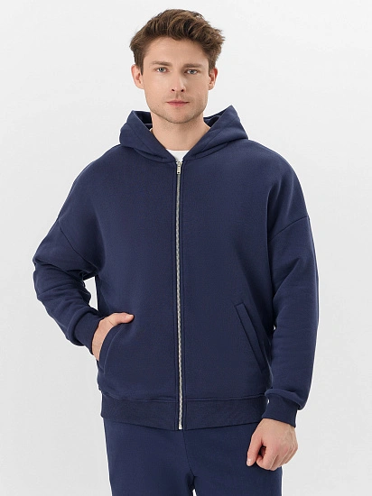 картинка Толстовка мужская синяя на молнии от магазина мужской одежды Mark Formelle