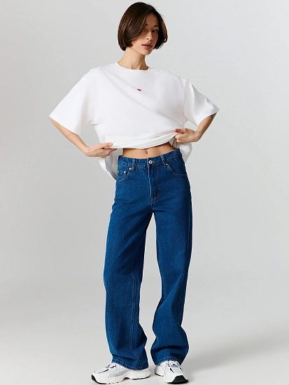 картинка Джинсы женские wide leg темно-синие от магазина стильной одежды Mark Formelle