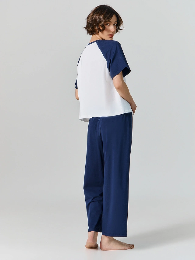Комплект домашний женский: футболка и бриджи - 4