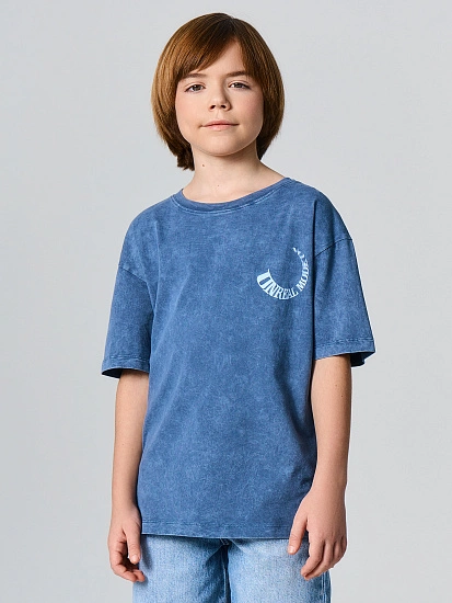 картинка ФУТБОЛКА ДЛЯ МАЛЬЧИКОВ от магазина одежды для мальчиков от бренда Mark Formelle