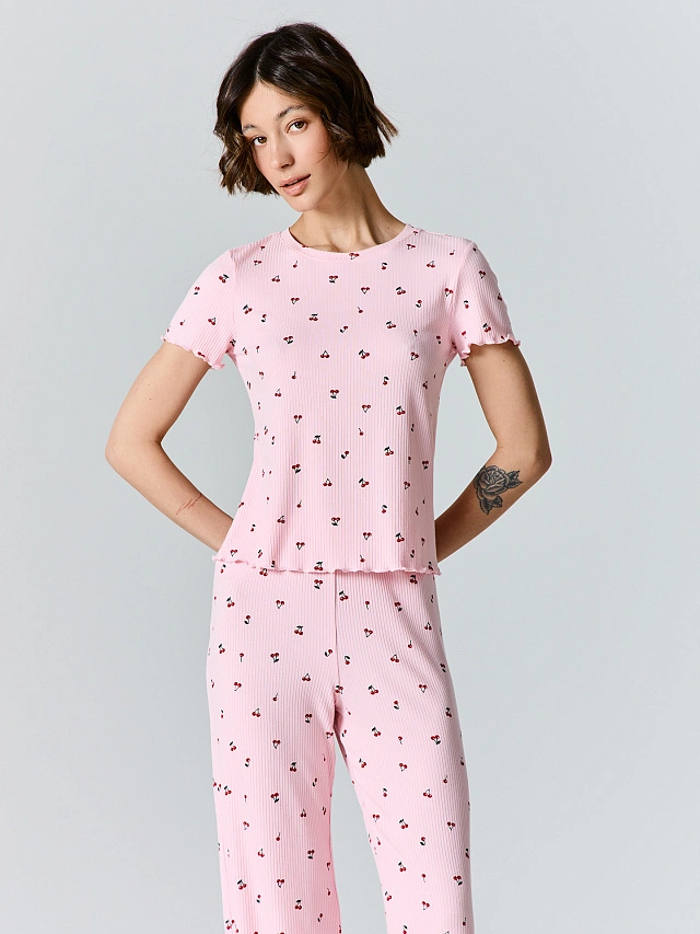 Комплект домашний женский розовый с принтом вишенки - 3