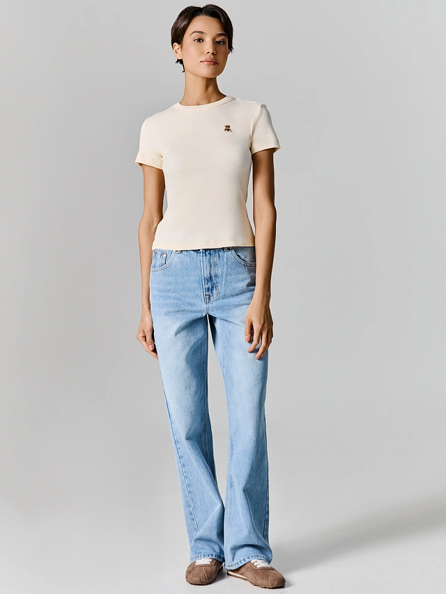 Джемпер женский бежевый прилегающего силуэта - 3