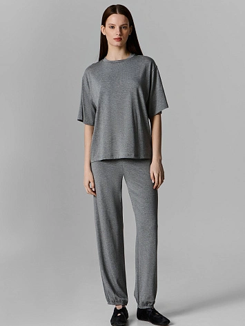 Комплект женский серый: джемпер и брюки