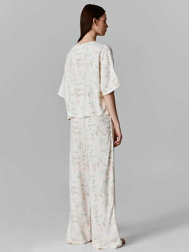 КОСТЮМ ЖЕНСКИЙ (ЖАКЕТ, БРЮКИ) - 5