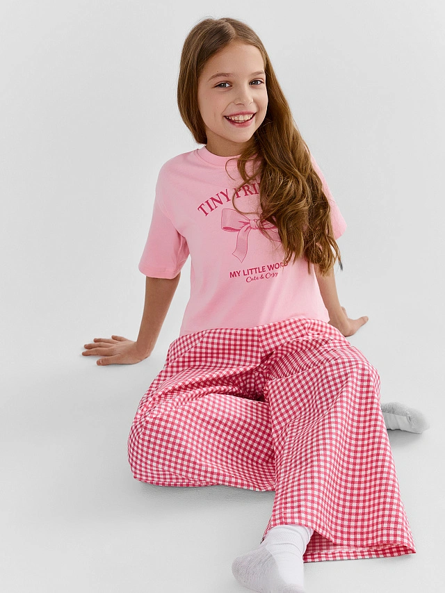 КОМПЛЕКТ ДЛЯ ДЕВОЧЕК (ФУТБОЛКА, БРЮКИ) - 3