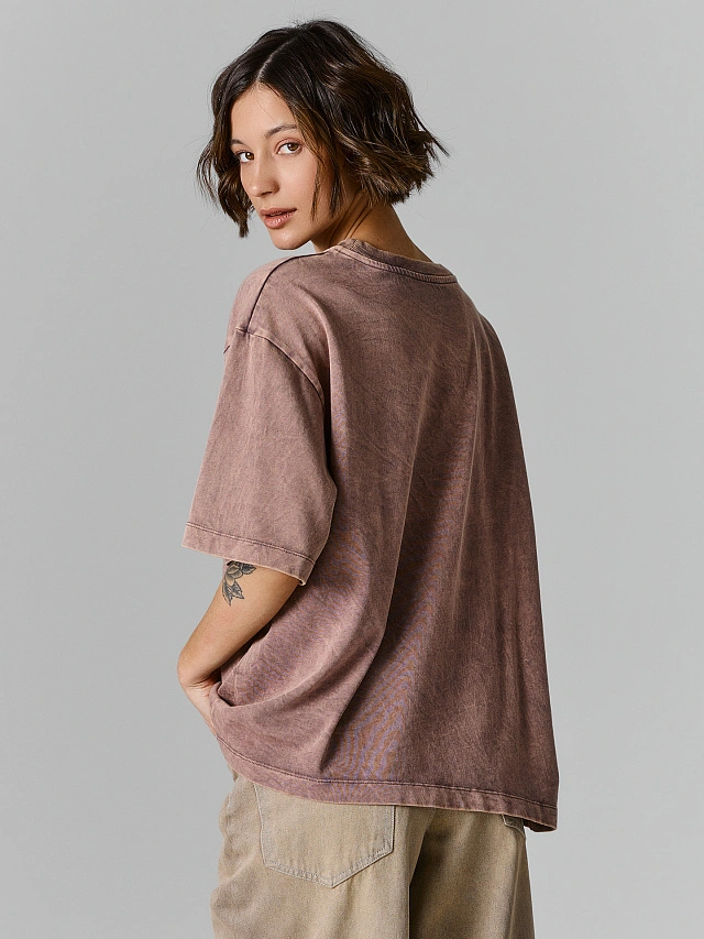 Футболка оверсайз женская бордовая с обработкой эйсид - 2