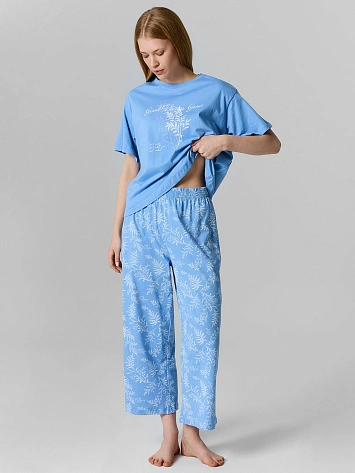 Комплект женский (джемпер, бриджи)