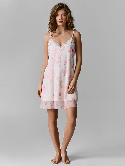 картинка Сорочка ночная женская с цветочным принтом от магазина стильной одежды Mark Formelle