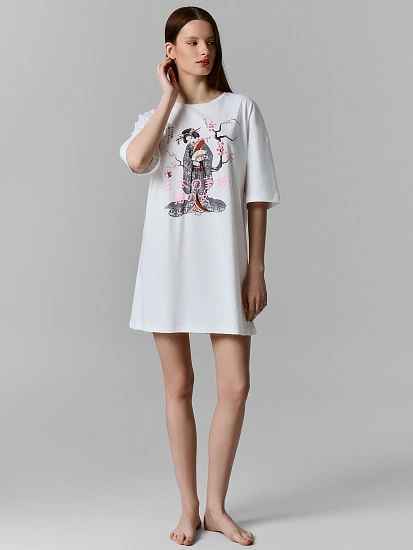 картинка Туника домашняя женская белая от магазина стильной одежды Mark Formelle