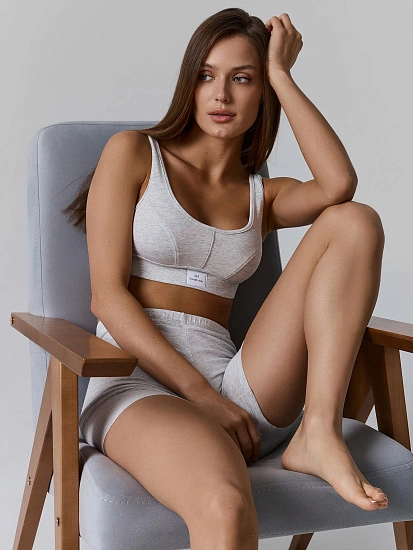 картинка Топ женский серый от магазина стильной одежды Mark Formelle