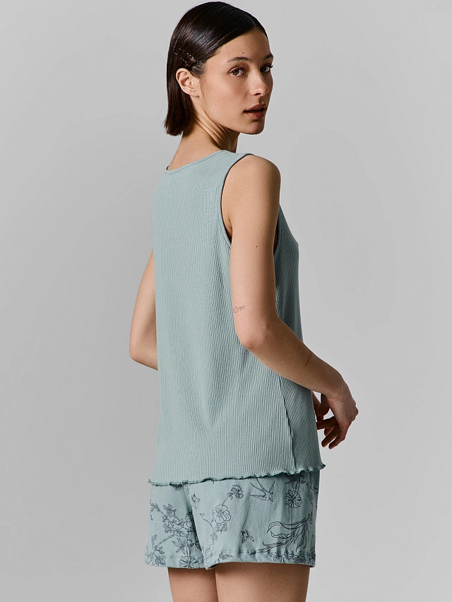 КОМПЛЕКТ ЖЕНСКИЙ (БЛУЗА, ШОРТЫ) - 3