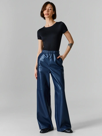 Брюки женские из экокожи синие с высокой посадкой