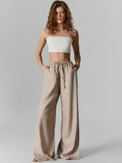 картинка БРЮКИ ЖЕНСКИЕ от магазина стильной одежды Mark Formelle