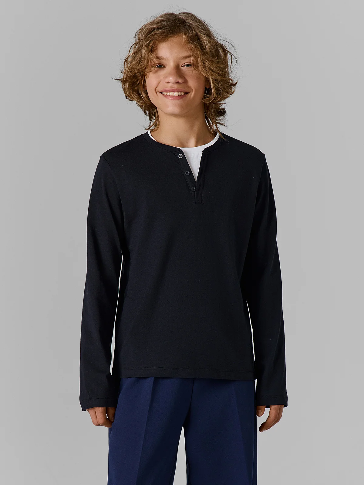 Лонгслив для мальчиков черный с имитацией футболки - 6