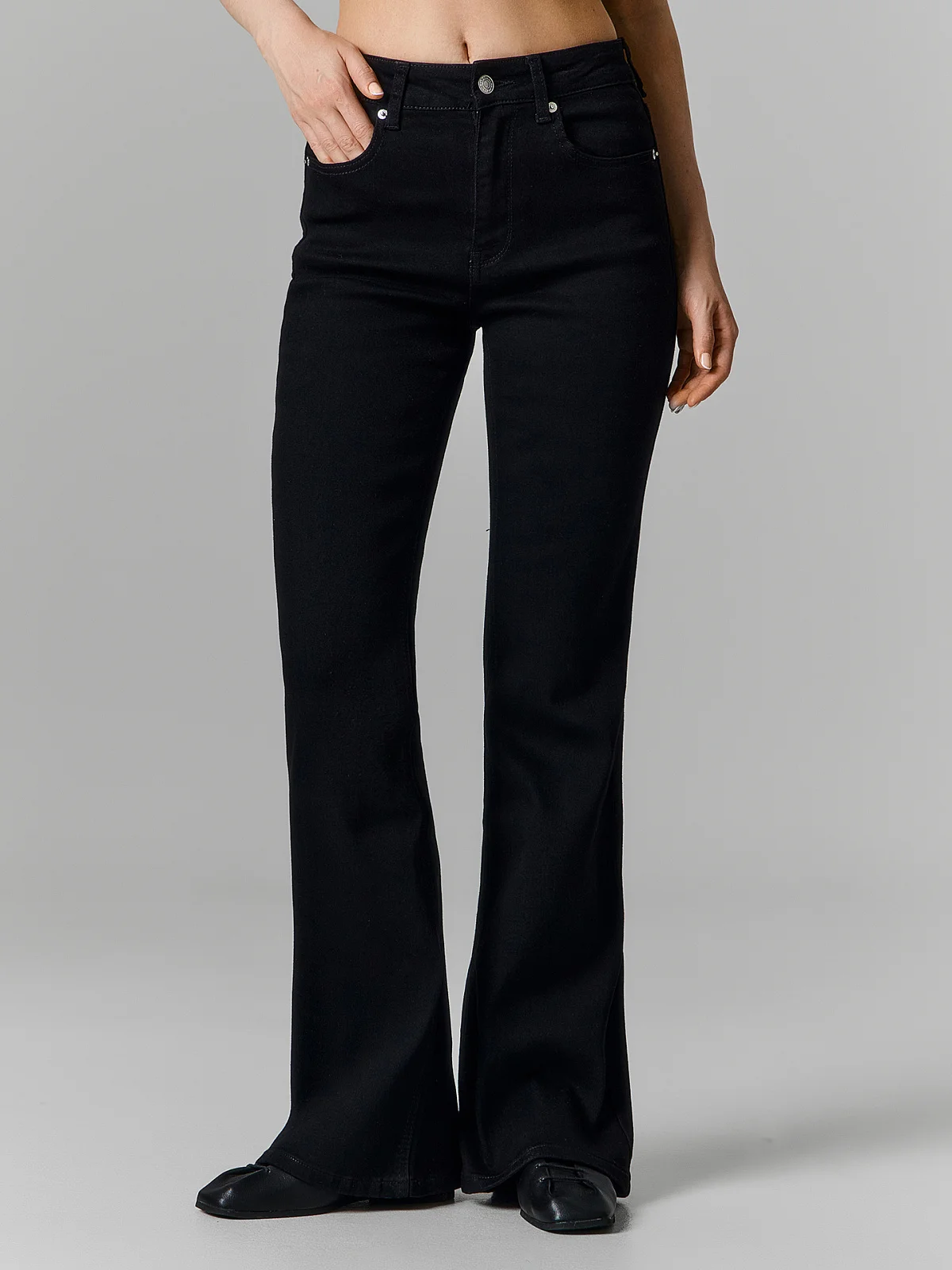 Джинсы Flare fit женские черные
